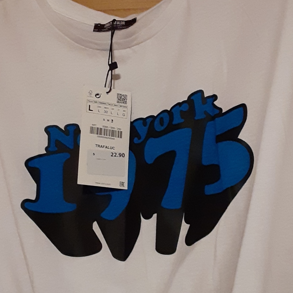 Shirt by Zara - Picture 2 of 3